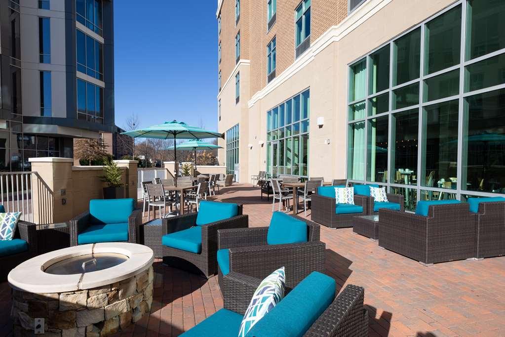 Hilton Garden Inn Asheville Downtown Exterior photo